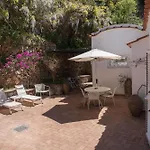 La Casa Di Enzo קאפרי
