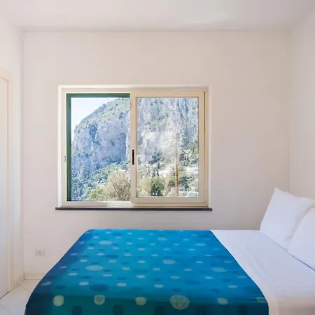 La Casa Di Enzo Holiday home Capri