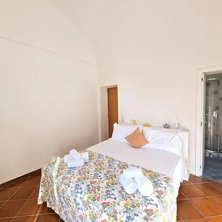 La Casa Di Enzo Holiday home Capri